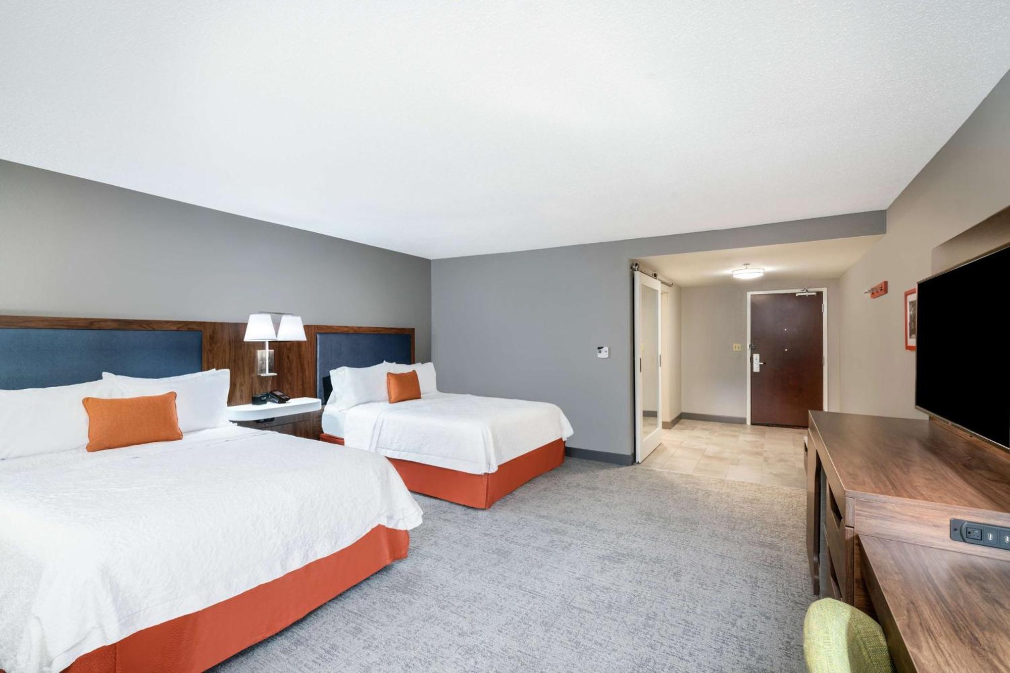 Hampton Inn & Suites Opelika-I-85 Auburn Area Exterior photo